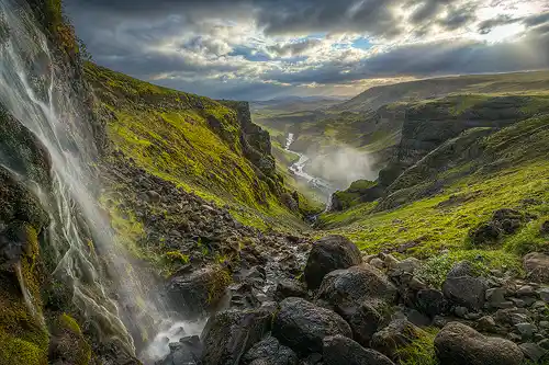 This Icelandic waterfall image is a link to a larger version.