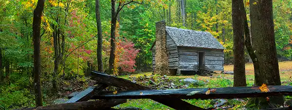 This panorama of a Great Smoky Mountains historic cabin is a link to a larger version.